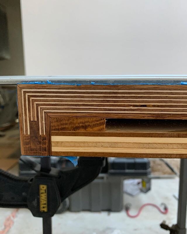 Because the inside matters too...
Cross section of a cabinet face
🌈
#woodworking #customcabinets #cabinets #bayareahomes #builttolast #clamping #kitchendesign #plywood #crosssection