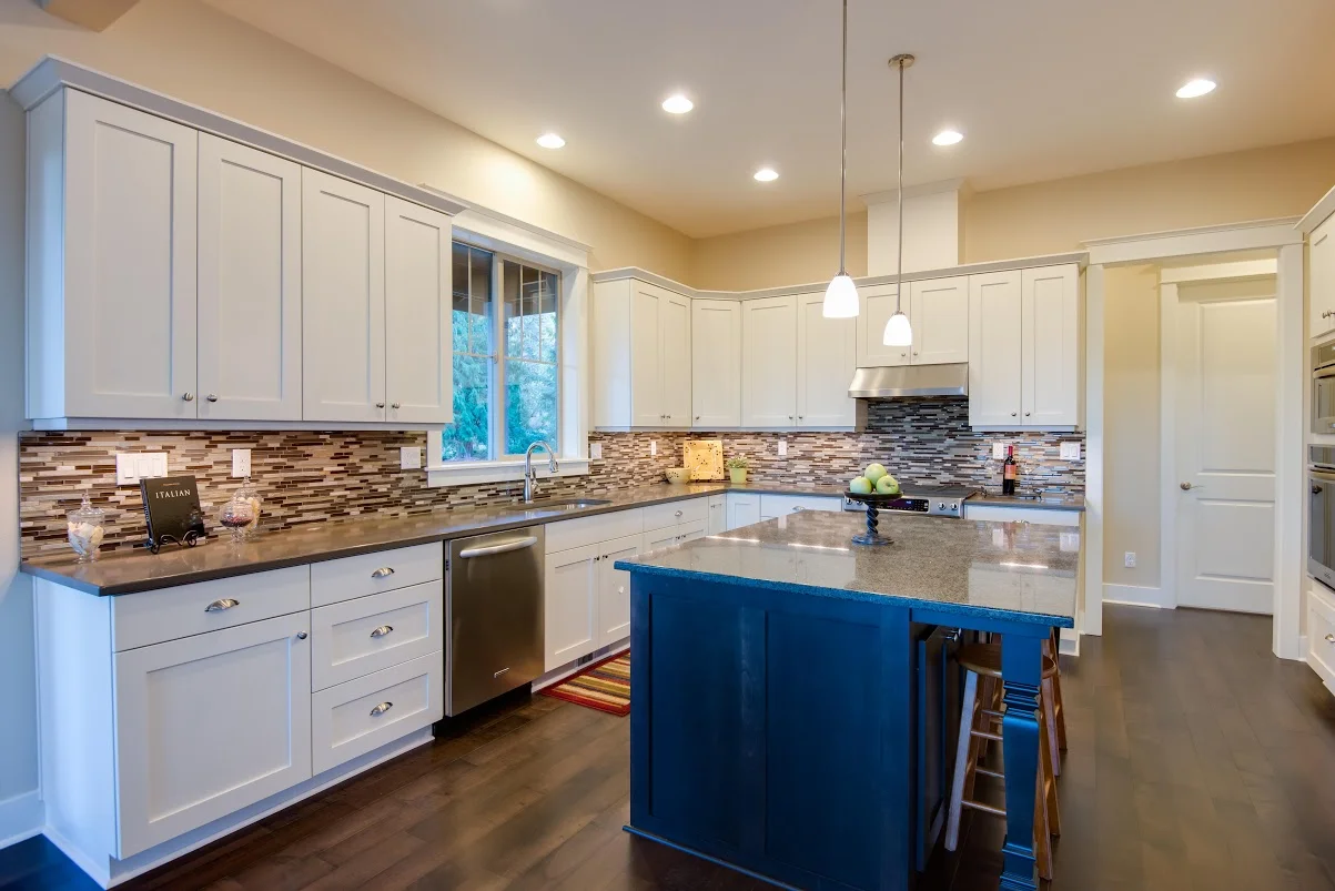 8520 SW 67th Ave Original-17.jpg