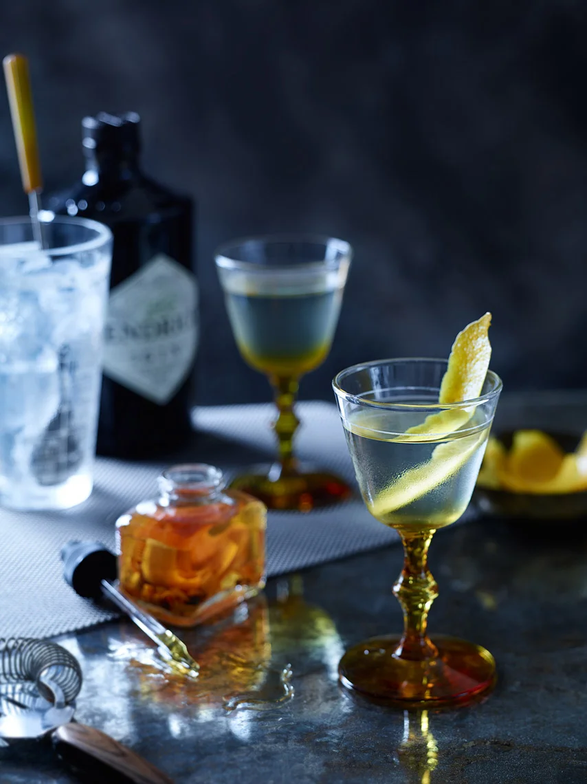 Gin_Martinis_Cocktails.jpg