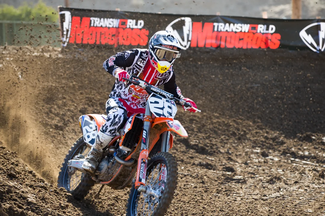 mande_m_twmx_slam_07.jpg
