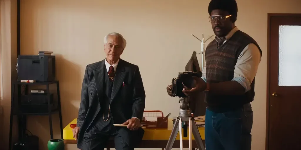 david-strathairn-s-bill-and-shamier-anderson-s-chuck-during-michael-s-audition-in-the-luckiest-man-in-america.avif.webp