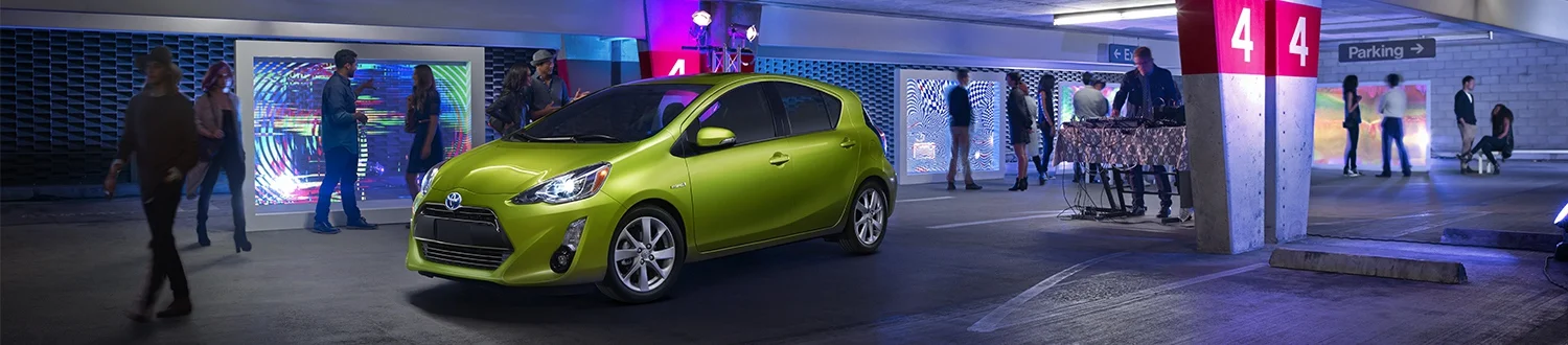 TOYOTA PRIUS C 2015