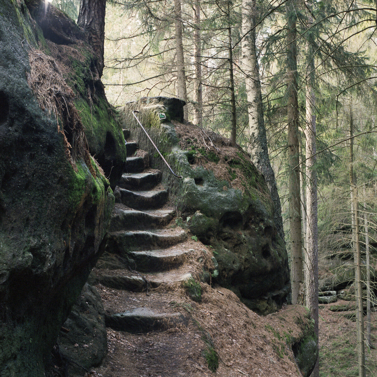 bohemian-stairs-16.jpg