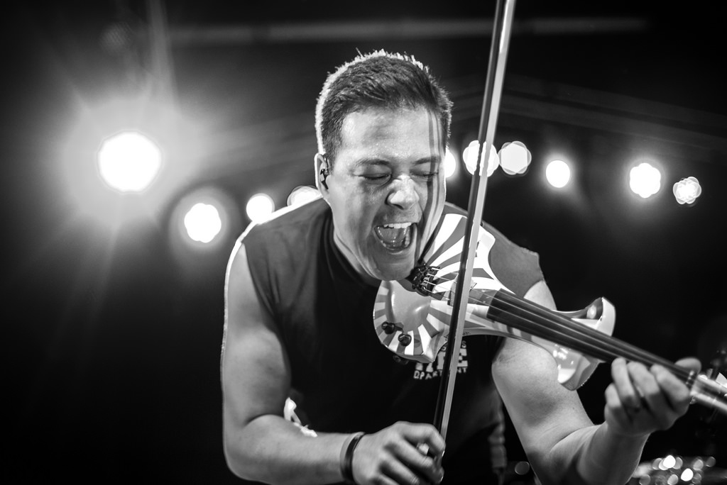 Yellowcard | The Observatory | January 2014 This shot of Sean Mackin (above) actually ended up in the December 2014 issue Alternative Press (AP 317 on pg. 70)!