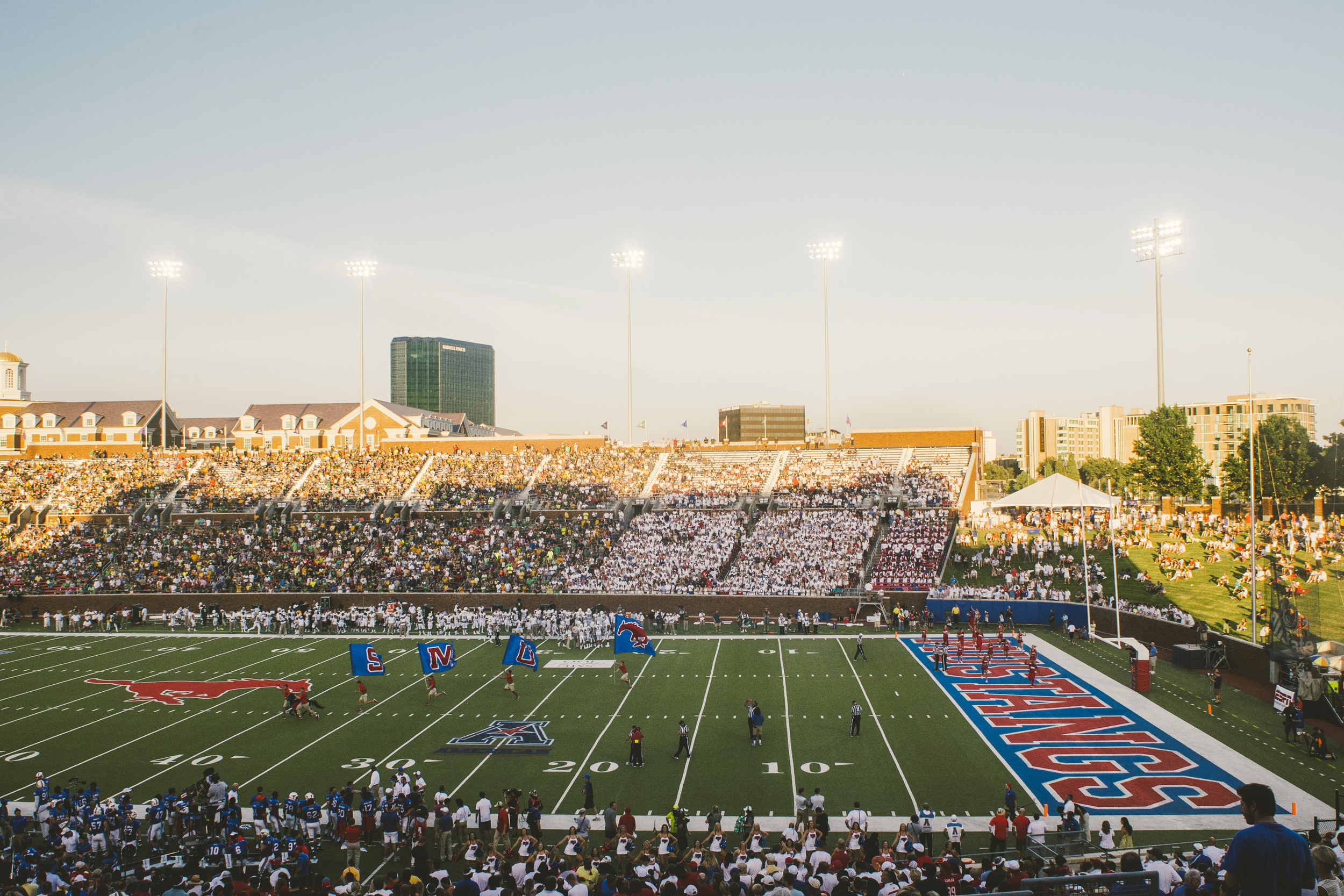 I loved watching Peruna , SMU's mascot, run across the field each time SMU scored a touchdown! Peruna is a beautiful black Shetland pony.