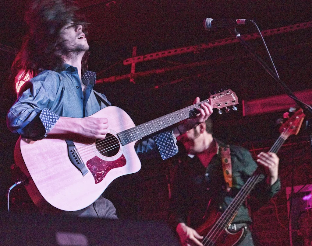 Jon & The Jones.09.jpg