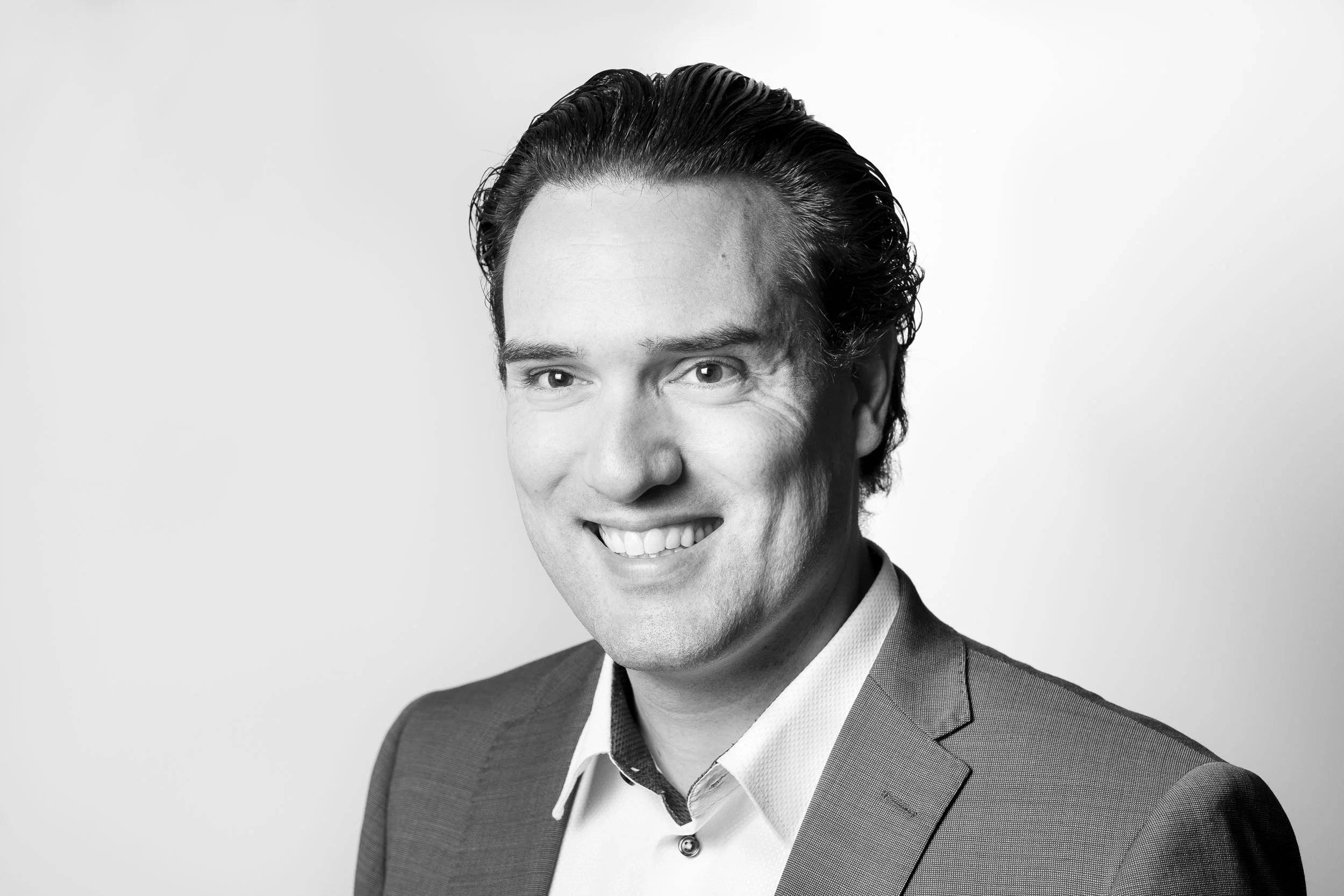 ALEXANDRE MAINVILLE Contrôleur, CPA CGA