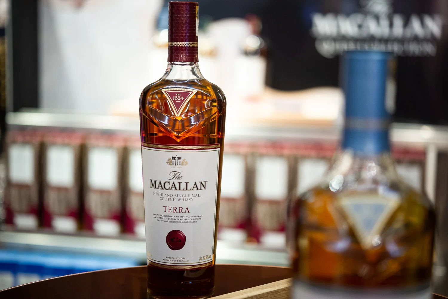 Pop-up store de la nouvelle gamme de whisky Macallan Quest Collection du groupe Edrington Terminal LSM4 Roissy Charles de Gaulle