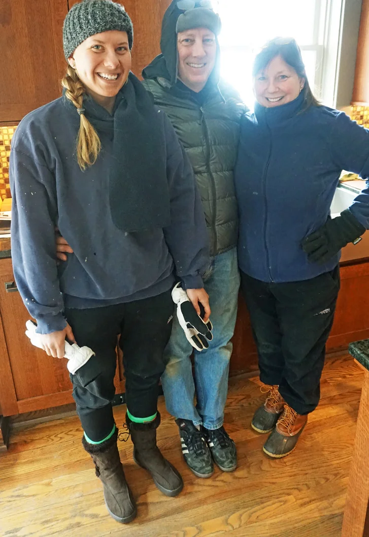 Brrrrr....Dad even wore a hat today, and he'll be the first to tell you he NEVER wears hats.