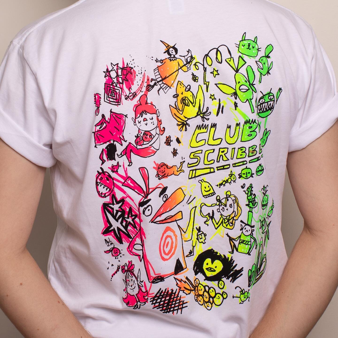 Join the club! 🌺 Special new Club Scribble Tee - limited little run - now in the shop! The perfect gift for siblings, in-laws, hippies, ghosts and big dogs! 🤘💜🐛🔥
These are beaaauutiful! The neons!!! Silkscreen printed on a unisex white AS colour