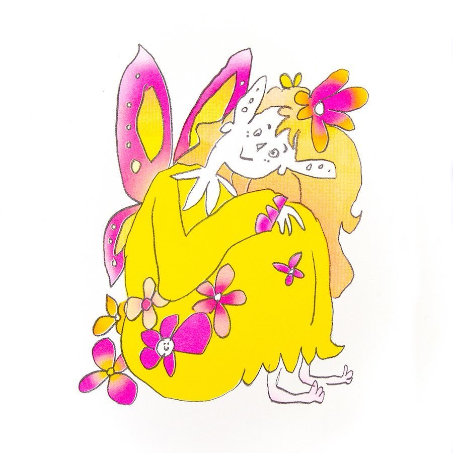 Queen Fairy riso print is now in the shop 🧚&zwj;♀️ Ideal for treehouses, above the toilet, anywhere at work, non-binary bedrooms and as gift for pre teens who believe in magic.