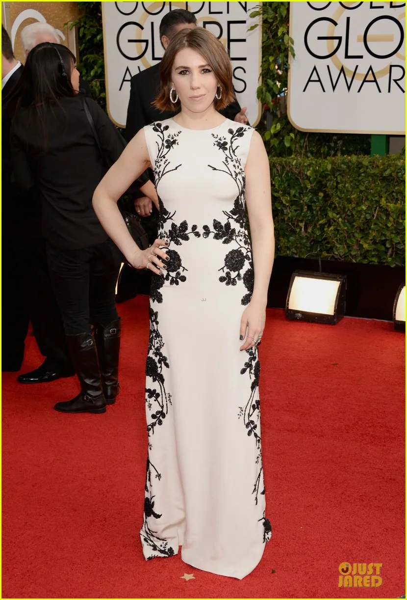 allison-williams-zosia-mamet-golden-globes-2014-07.jpg