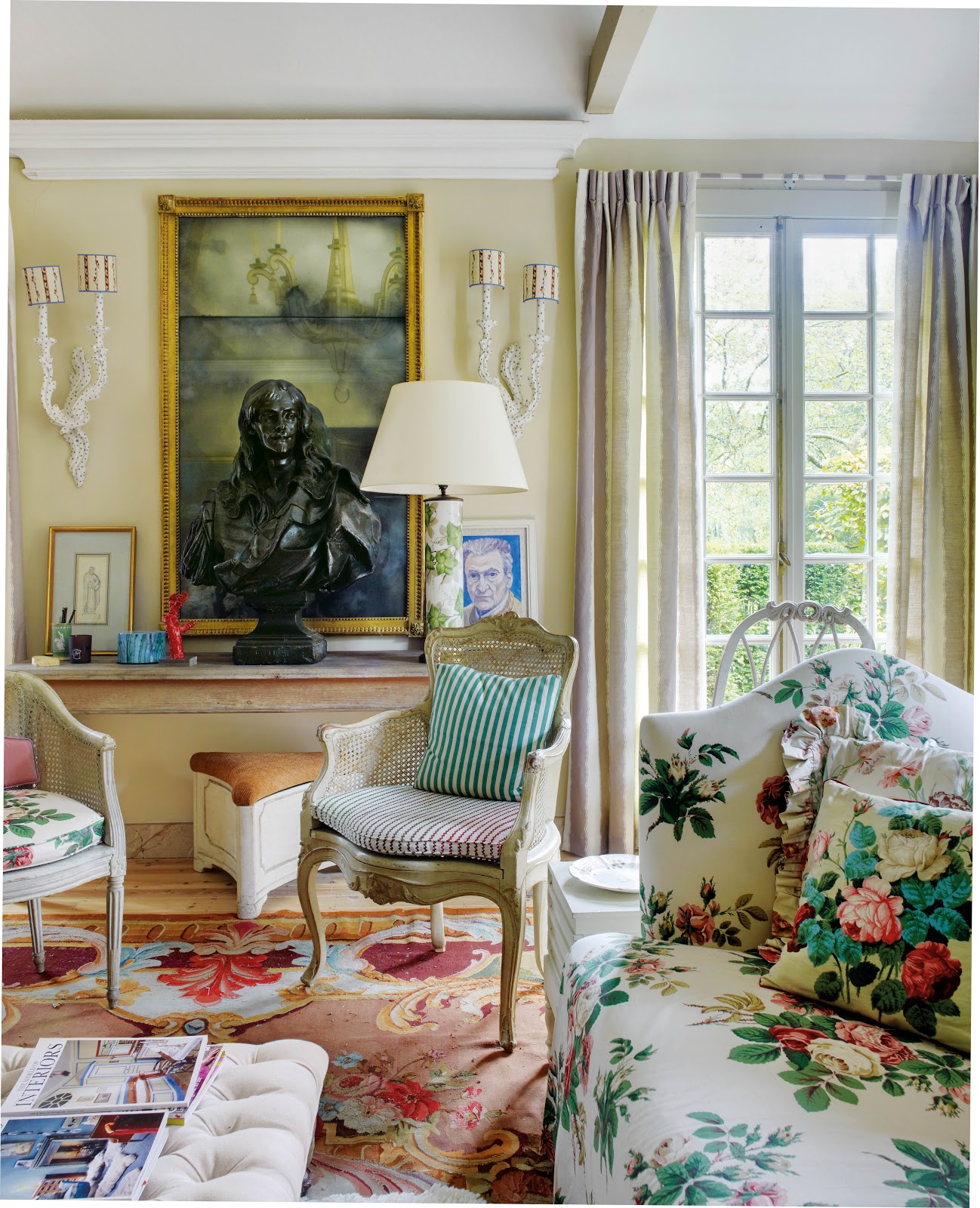there might be some glazing going on here. but those sconces.