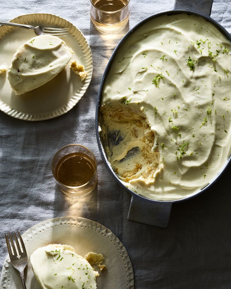 fd7e1e84-2d0c-4e0b-ac3b-bd7fbd180cac--10-minute-lime-cracker-pie_genius-desserts_1034.jpg