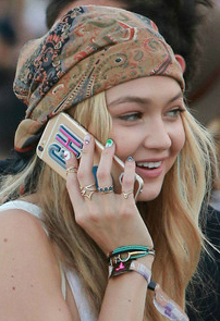 Thank goodness Gigi only owns an iPhone 6, or else with a iPhone 6 plus she would've had to pay for an extra letter for her middle initial. 