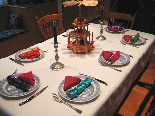 Christmas+table+setting.JPG