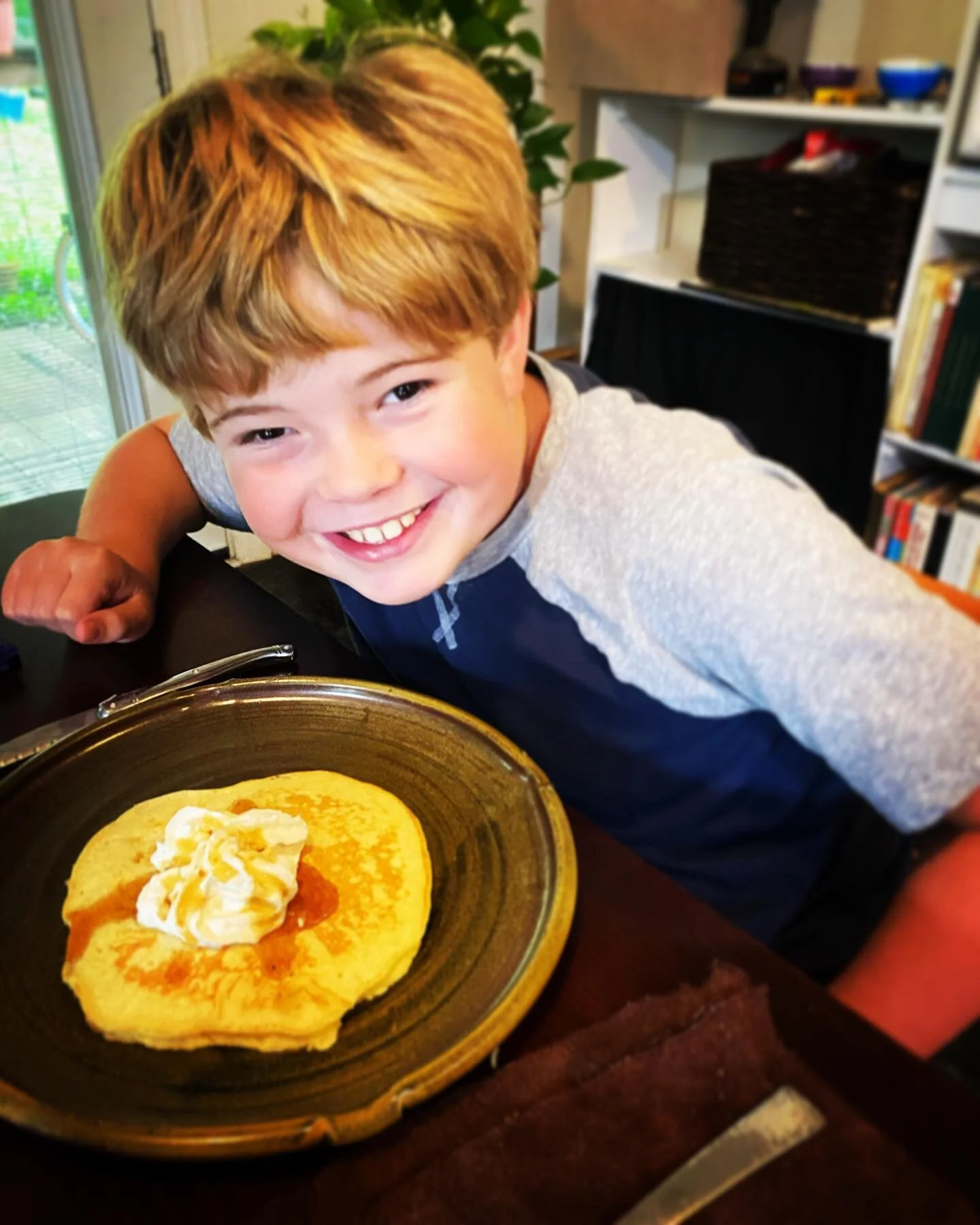 Oh, you know, just a Sunday morning banana pancake with maple syrup and whipped cream ☀️☁️🥞🍌