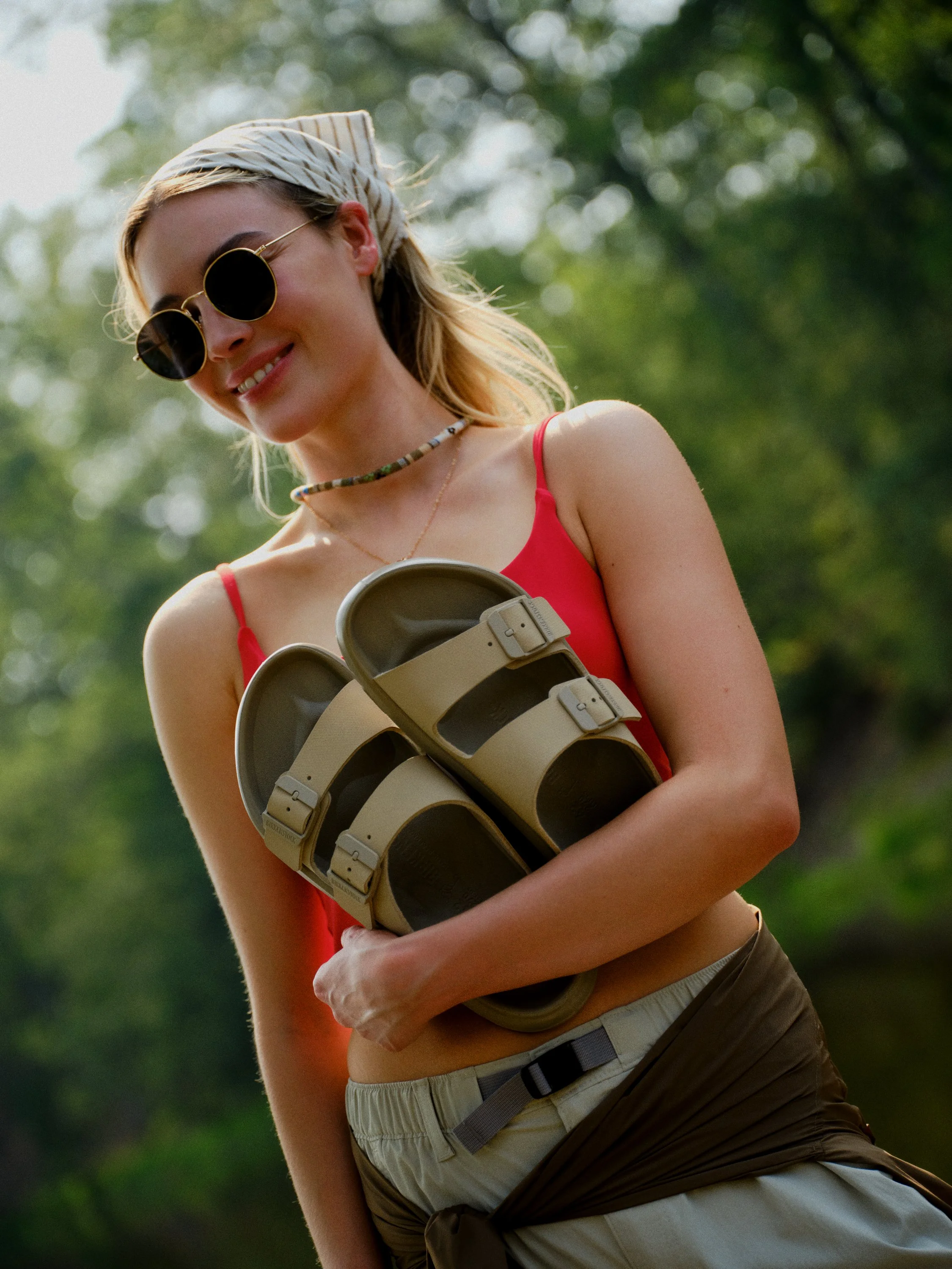 26SS_Outdoor_OM_1031452_0128.jpg