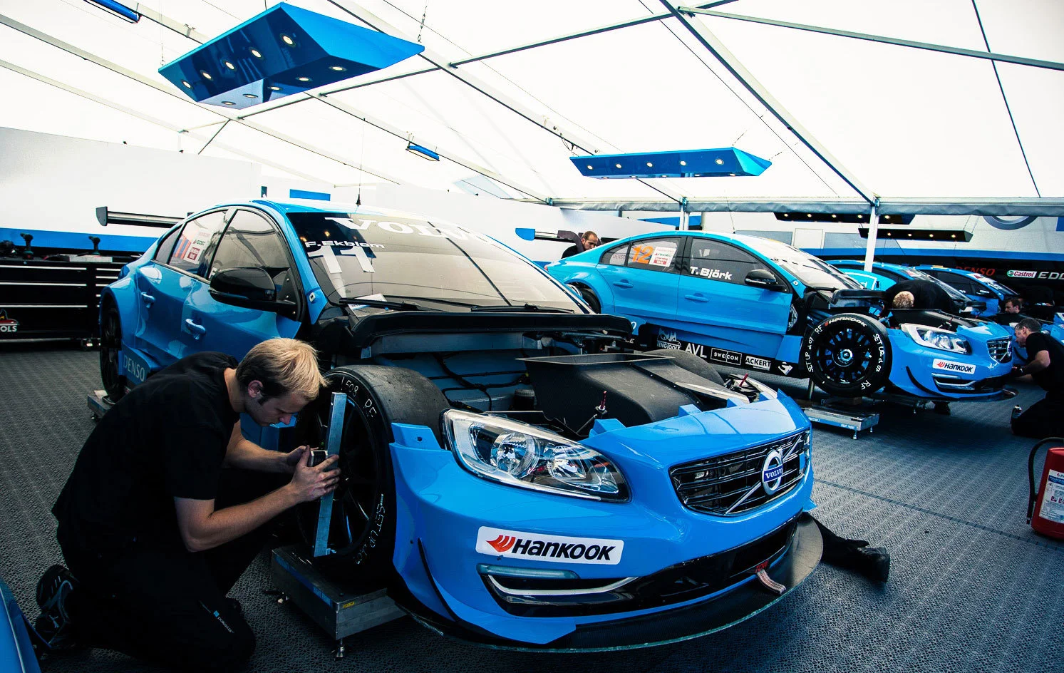 volvo2.jpg