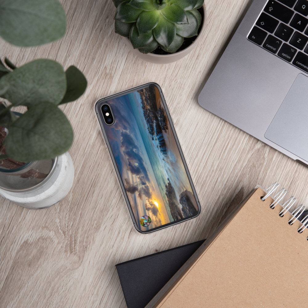 IMG_7655flip_Logo-White_mockup_Lifestyle-4_Lifestyle_black_iPhone-XS-Max.png