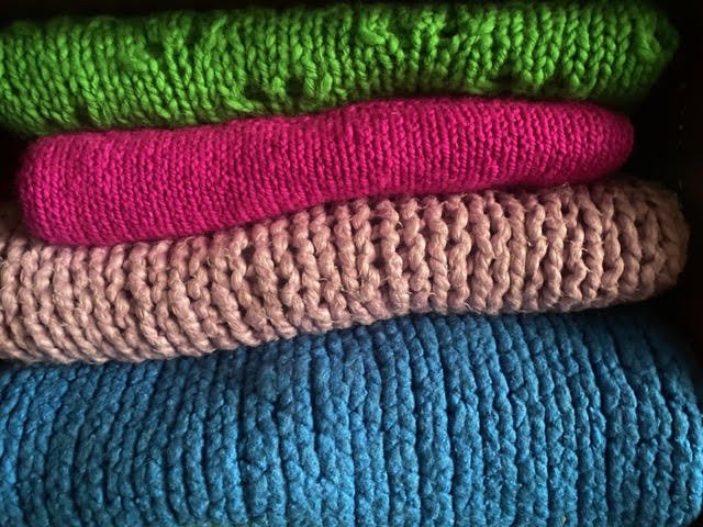 litia-perta-knitting3.jpg