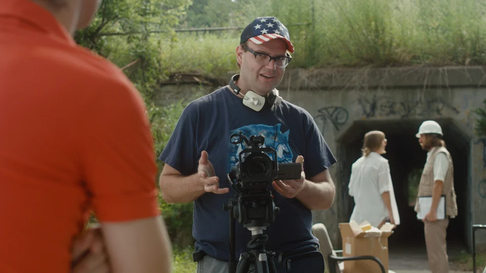 ANDY ROCCO as Todd.
