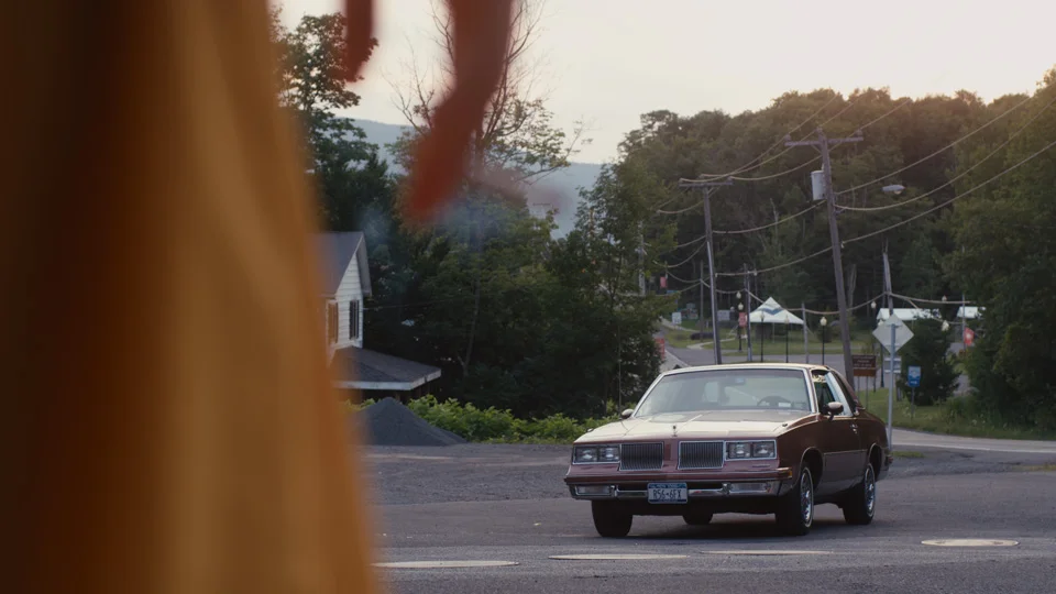 1986 OLDSMOBILE CUTLASS as Willem's car.