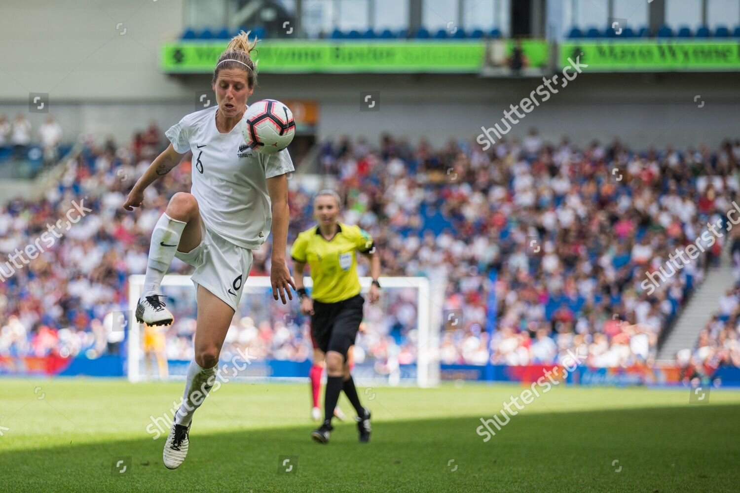 editorial-image-england-women-v-new-zealand-women,-fifa-women's-world-cup-uefa.,-warm-up-match---01-jun-2019-10265908bv-preview.jpg