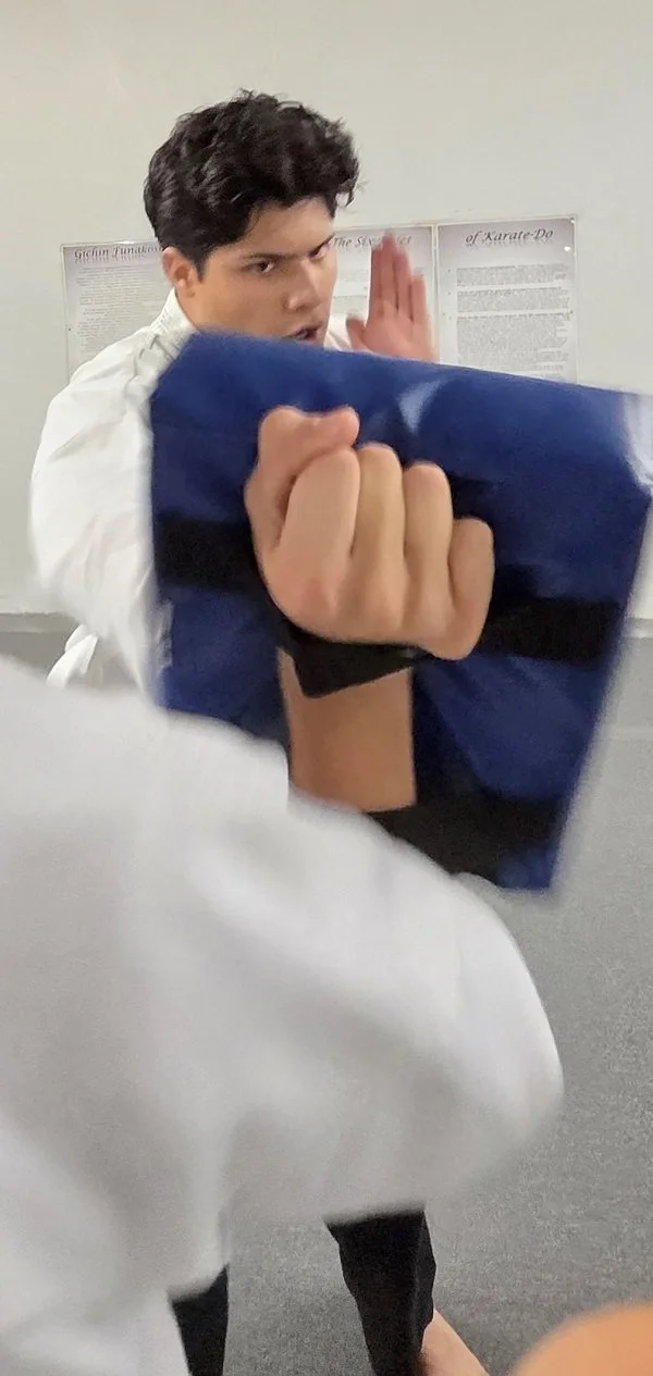 20250808_195943 (2).jpg