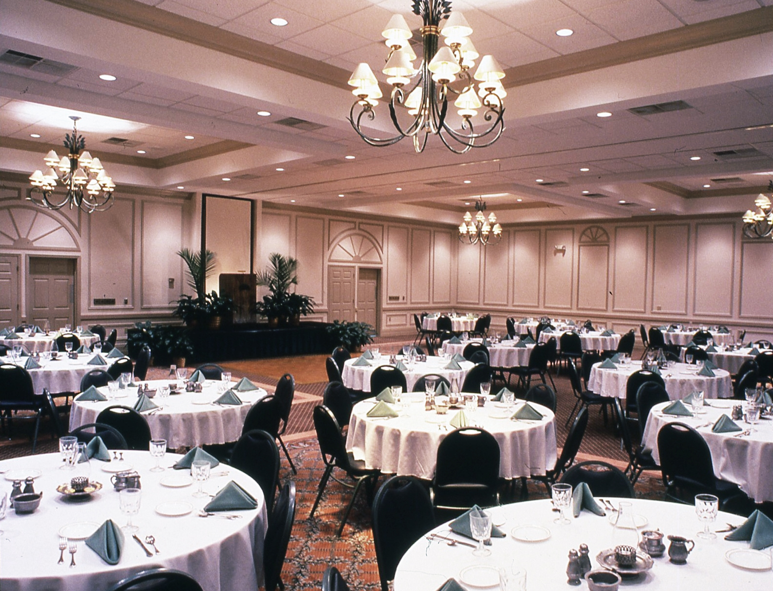 Convention Hall Dining