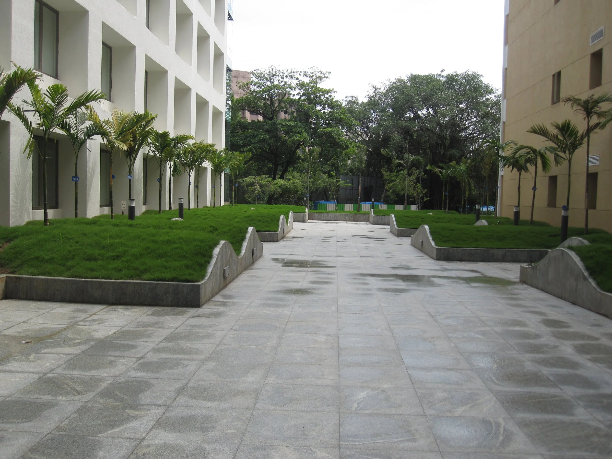 HUL Street Images 17Jun10 STX_Page_03.jpg