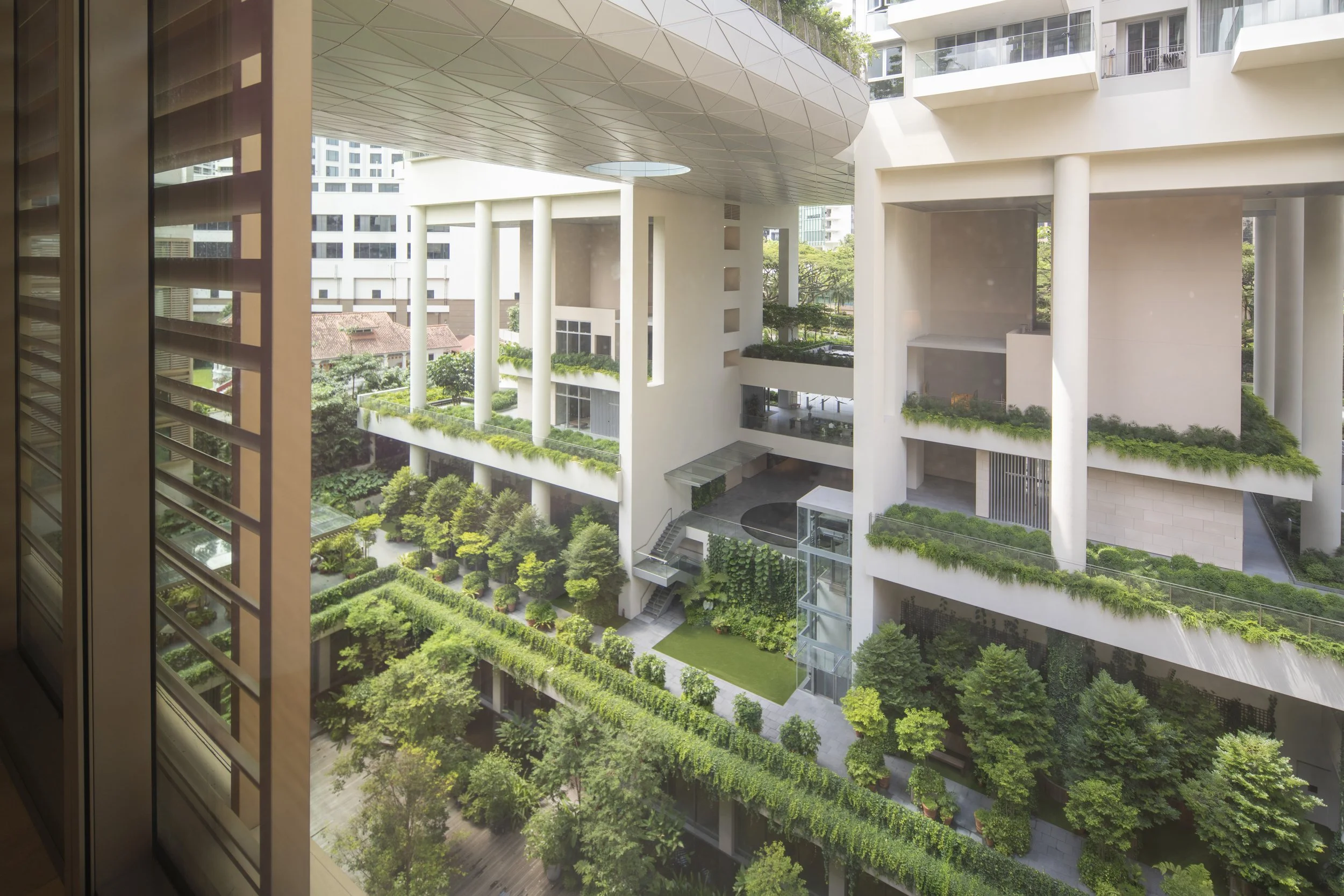 2 OBV Hotel Courtyard.jpg