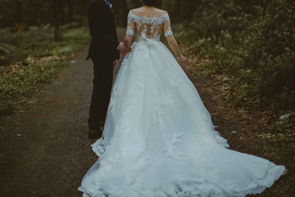 blue-hill-at-stone-barn-wedding-ambergress_0018.jpg