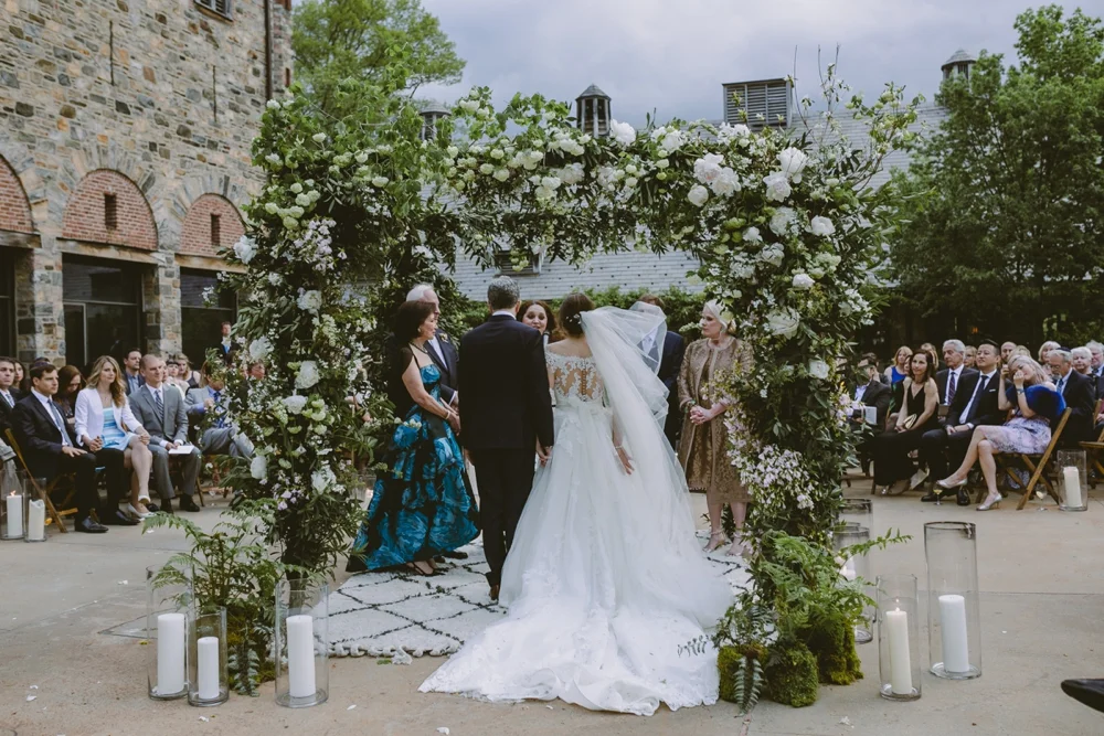 blue-hill-at-stone-barn-wedding-ambergress_0031.jpg