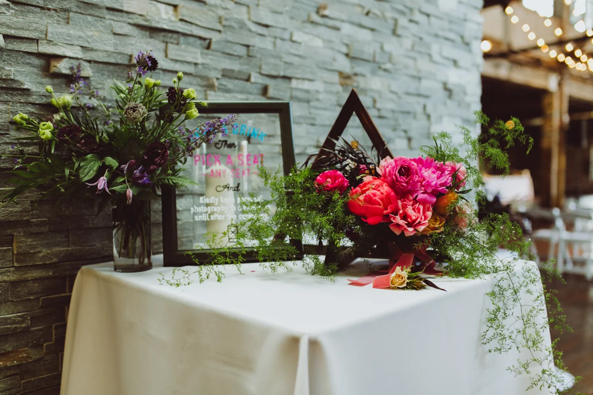greenpoint-loft-wedding-ambergress-0115.jpg