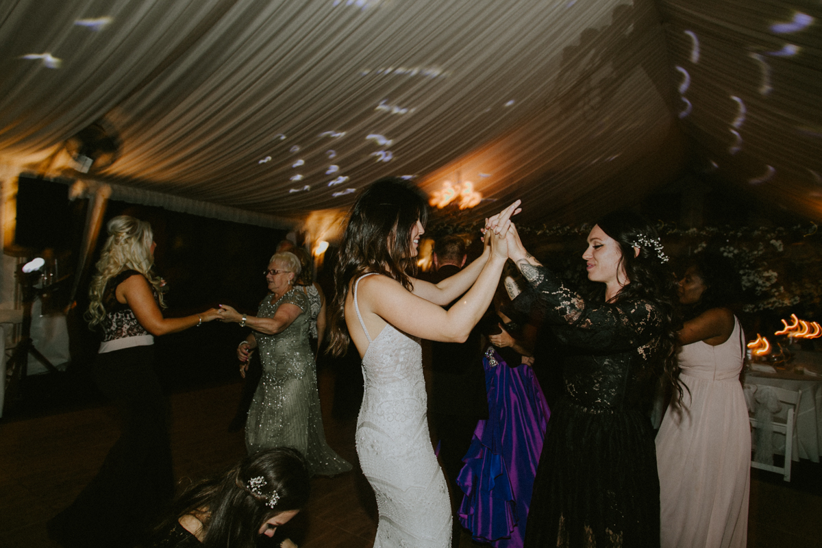 new-hope-pa-wedding-ambergress-0823.jpg