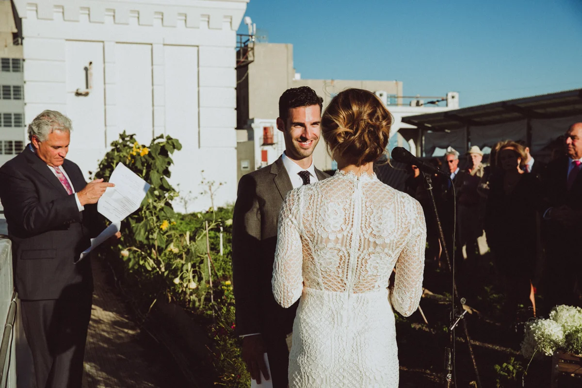 brooklyn-grange-wedding-ambergress-0048.jpg