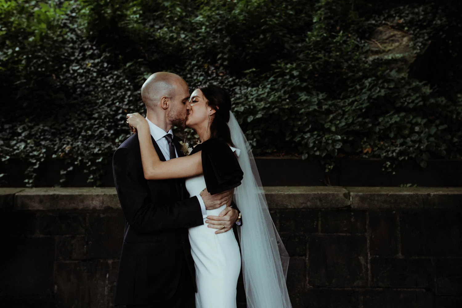 conservatory-garden-wedding-amber-gress-0305-.jpg