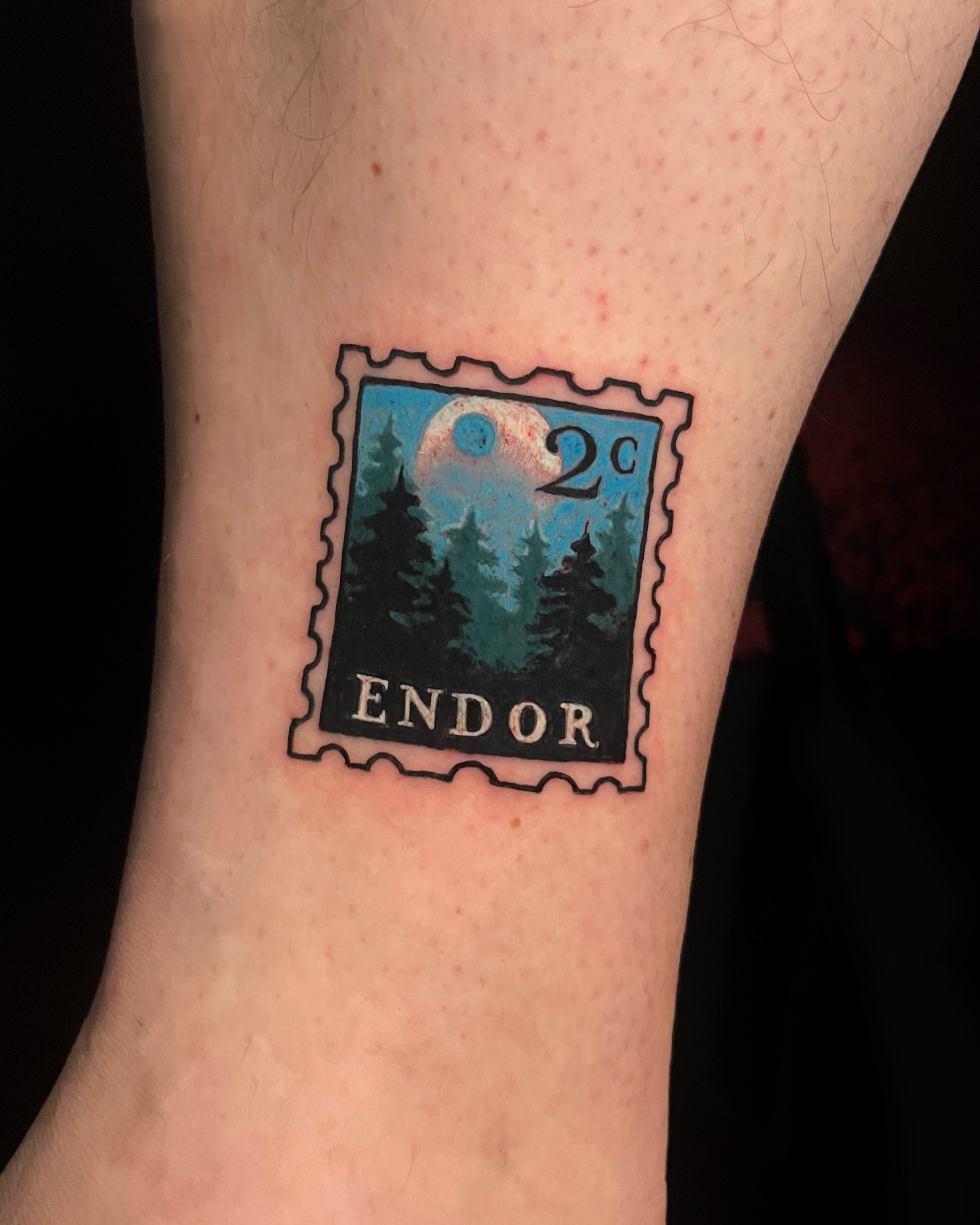 Endor-stamp-tattoo-star-wars-lindsay-turner.jpg