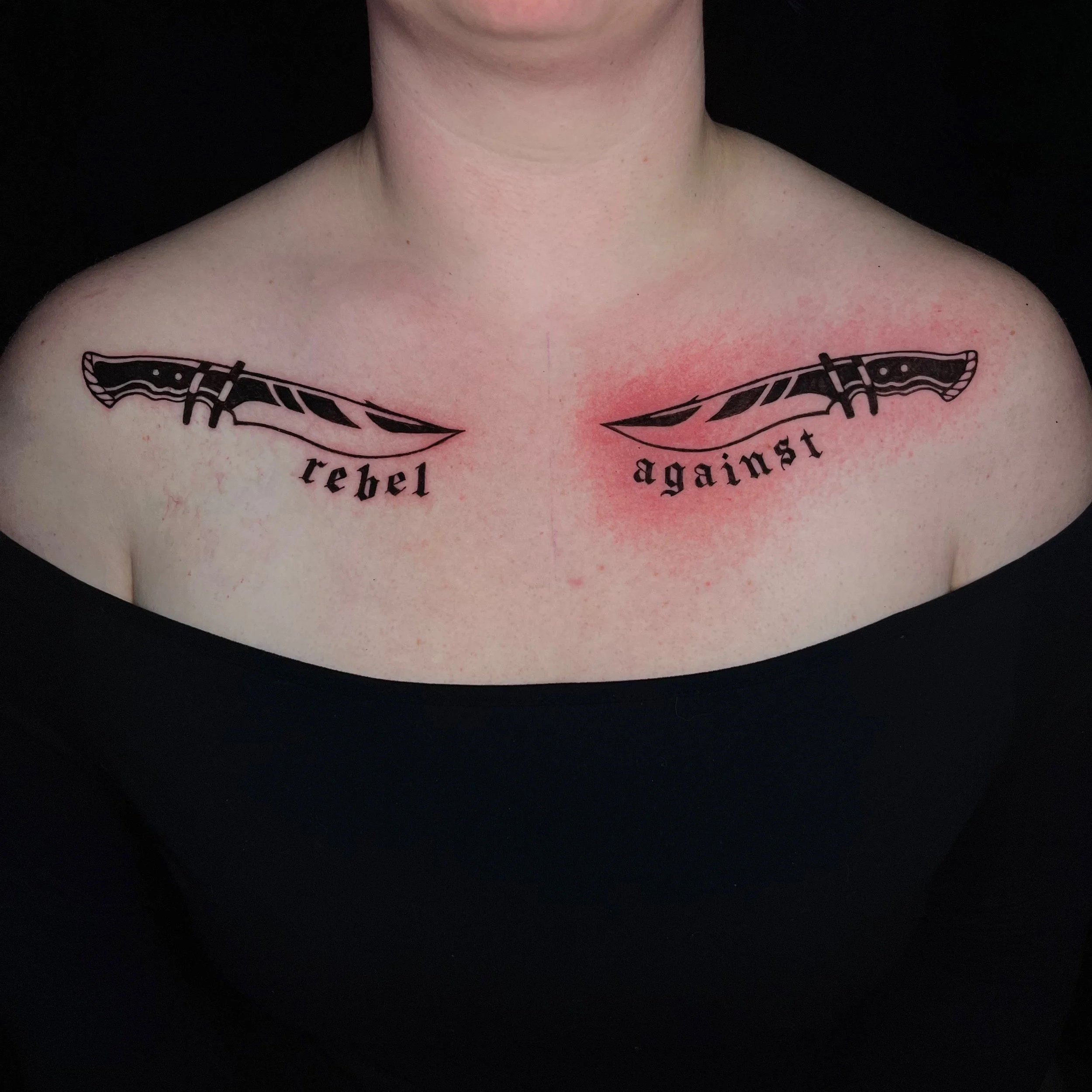 Shy Bowie Knives Tattoo Review