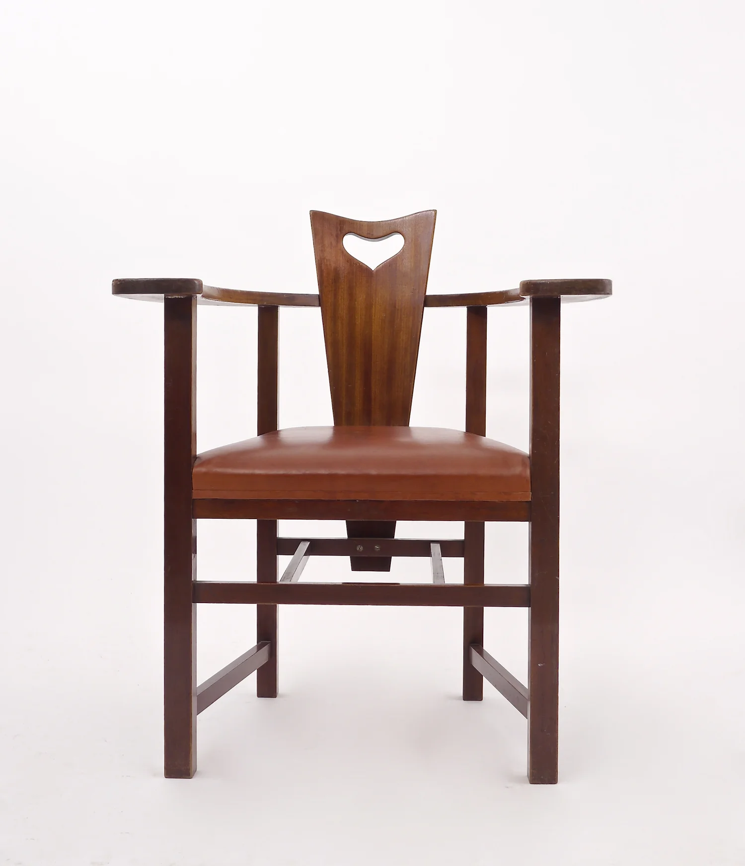 Arts \u0026 Crafts chair in the style of William Birch — Karlsson | Wickman, image size:1500x1743