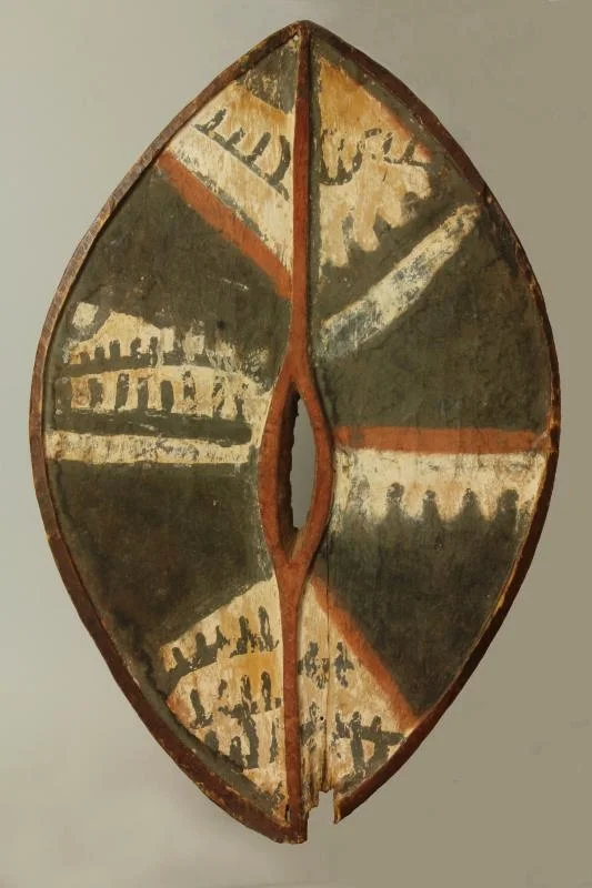 Kikuyu-shield-front.jpg