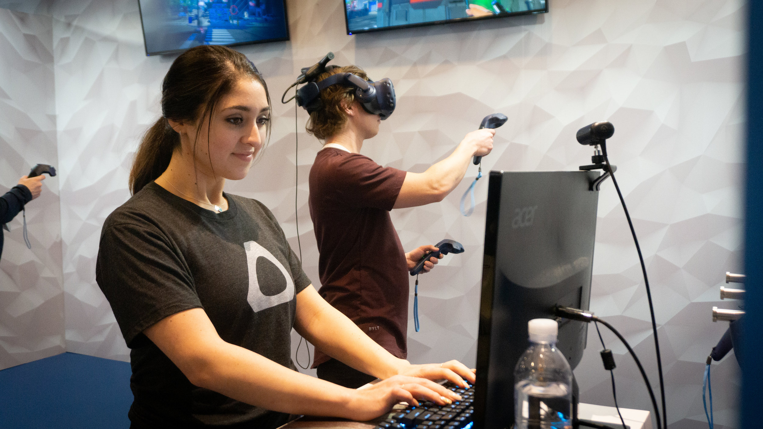 HTC Vive CES 2019-11.jpg