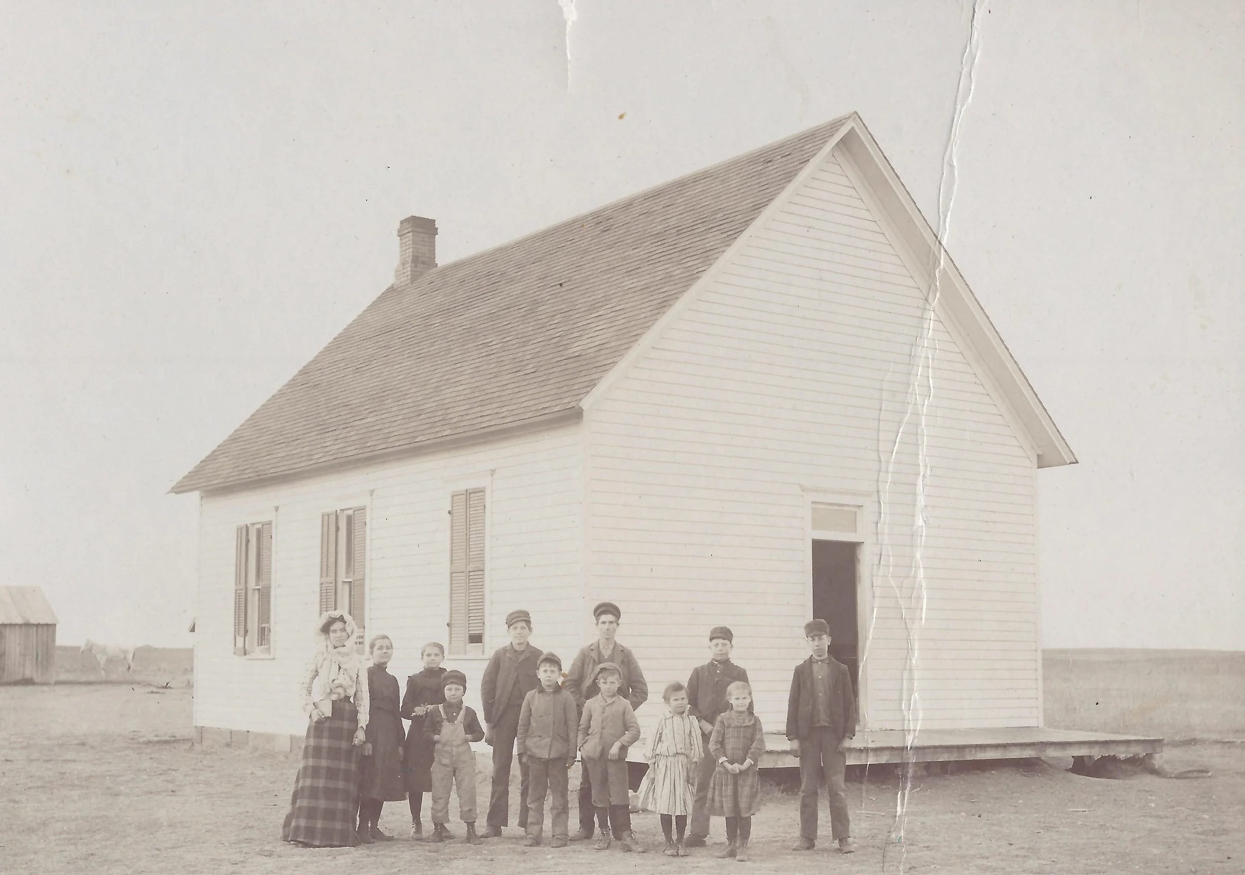 Santa Fe School - Teacher and pupils