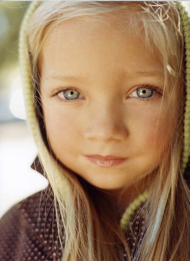 kidsblondgirl.jpg