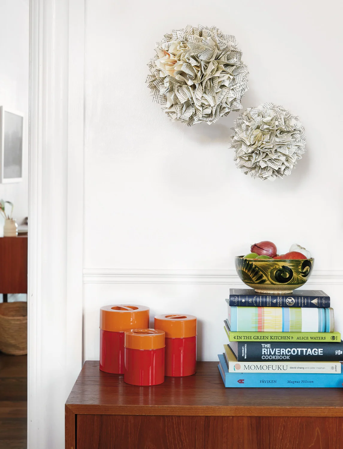 pg101_13_387_stc novel living7695.jpg