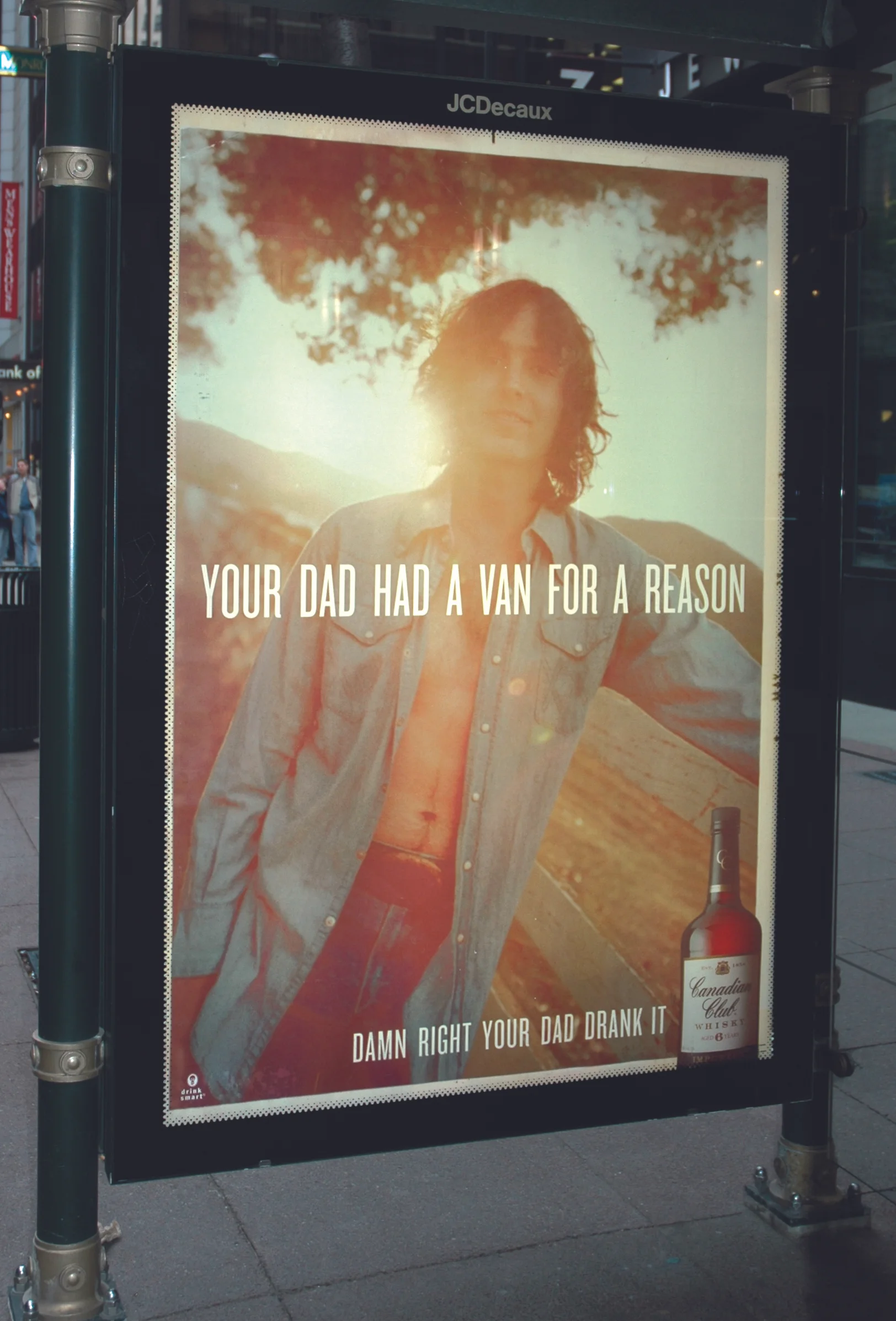 05_vanposter.jpg