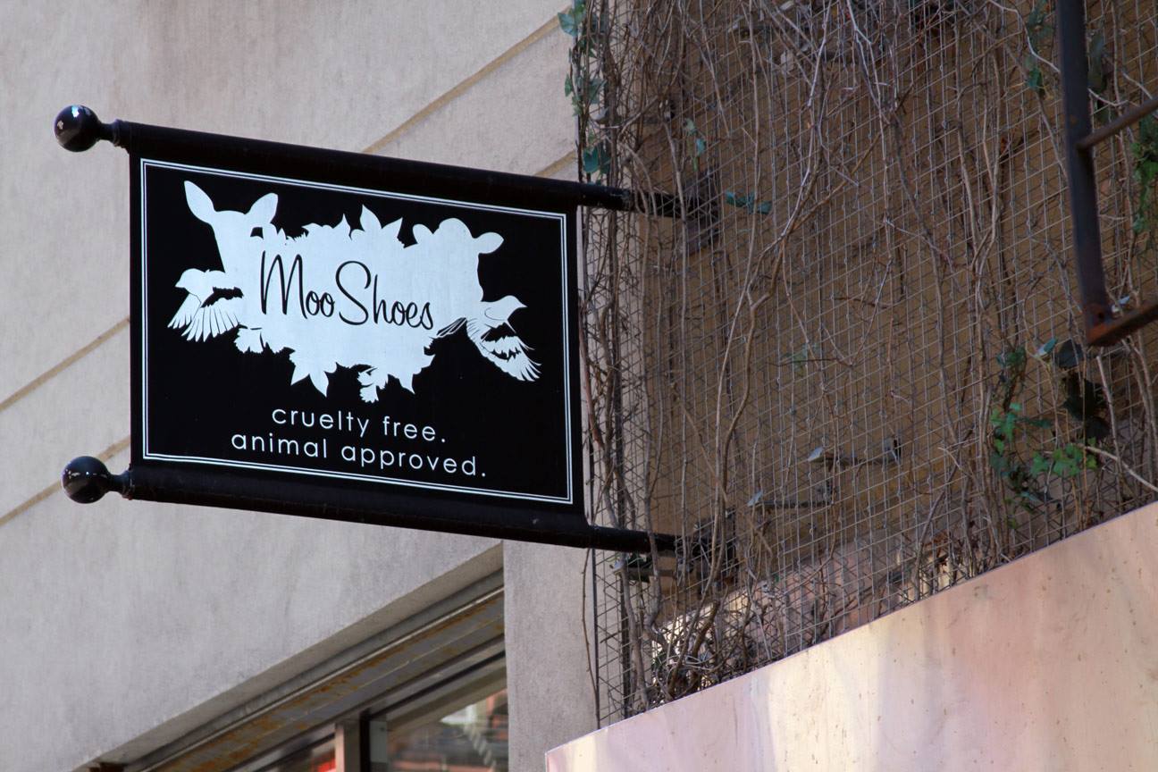 Mooshoes has brick and mortar stores in Los Angeles, CA, USA, and New York, NY, USA as well as an online store. Coupon codes for December available!