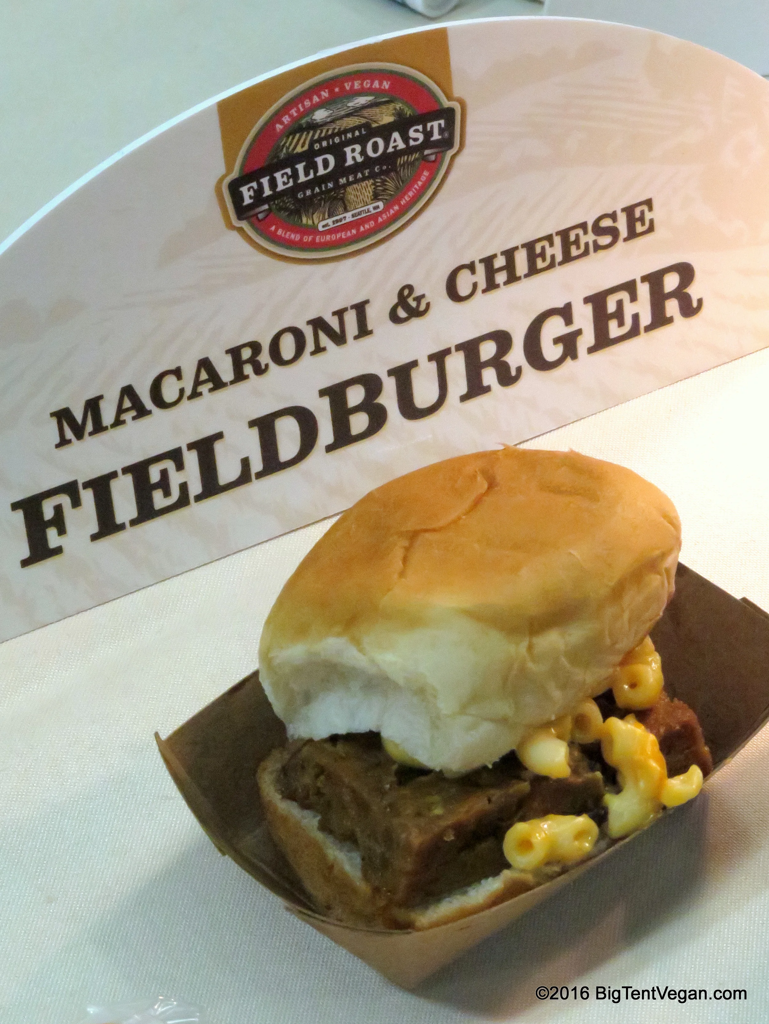 Field Roast Macaroni & Cheese Fieldburger