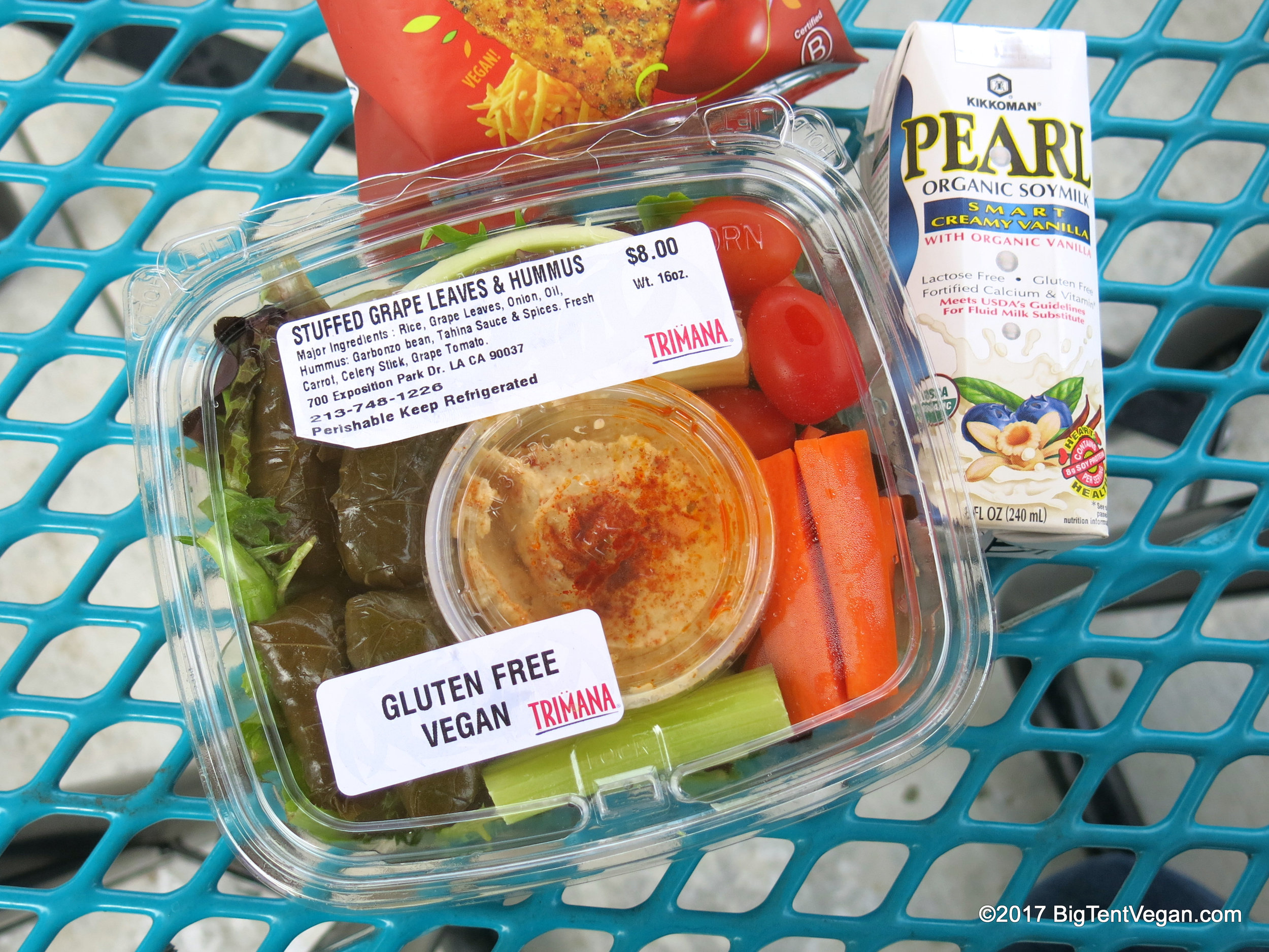 California Science Center (Los Angeles, CA, USA) has Vegan Food Options!